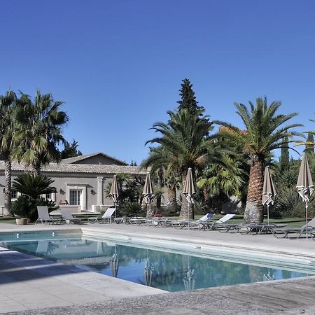 Domaine Du Grand Malherbes Aimargues Exterior photo